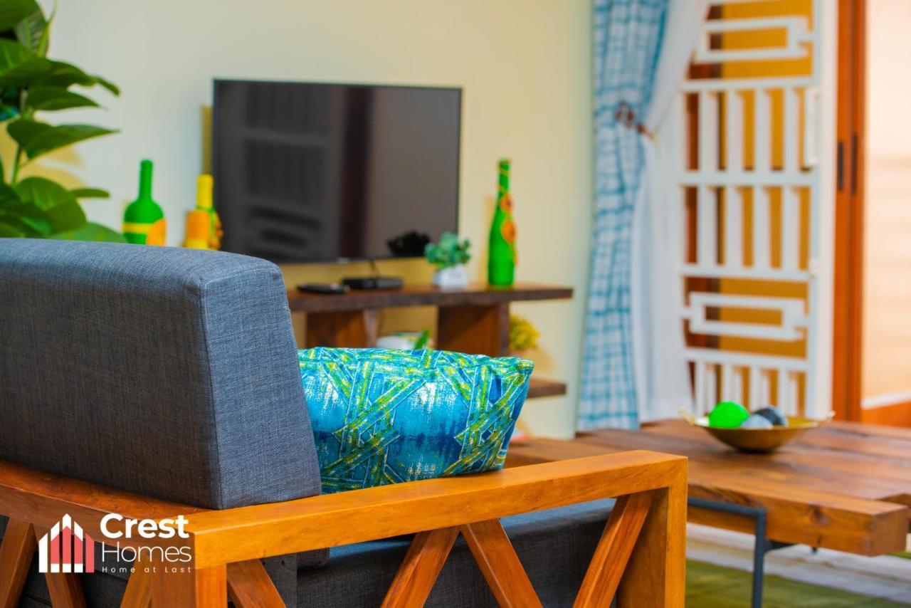 Crest Homes Uganda Kitende Kültér fotó